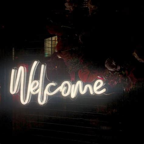 Welcome Neon Sign 18 Colors FREE Remote/Dimmer | CUSTOM NEON®