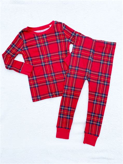 NWT Old Navy Pajama Set Size 2T