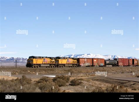 Freight train east of Boise Idaho Stock Photo - Alamy