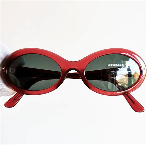 Kurt Cobain Vintage Sunglasses Rare Oval Red EMANUEL UNGARO - Etsy