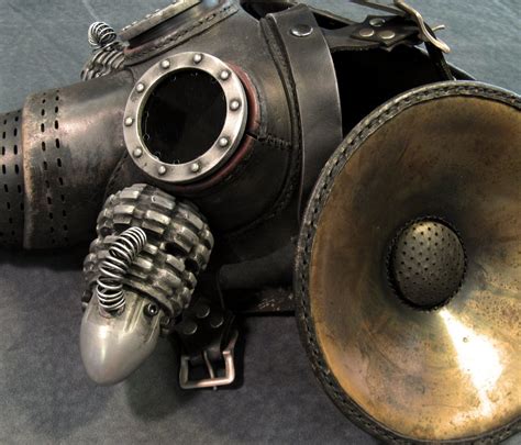 If It's Hip, It's Here (Archives): Steampunk Gas Masks & Helmets So Exquisite, They'll Leave You ...