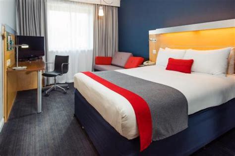 Holiday Inn Express Stevenage, an IHG Hotel, Stevenage – Updated 2024 ...