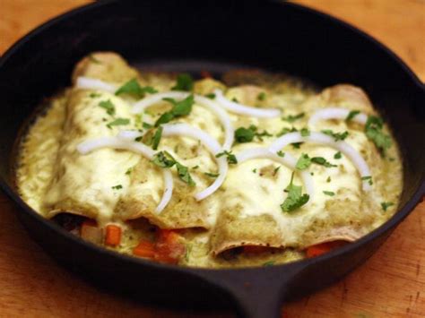 Enchiladas Suizas Recipe