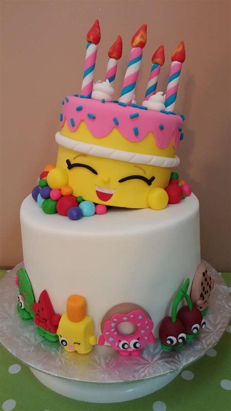 Festa Shopkins - ideias para caprichar na decoração - Baú de Menino | Bolo de cupcake, Bolos ...