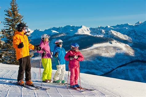 7 Ways Ski Vacations Strengthen Family Bonds - La Jolla Mom