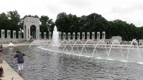 WWII Memorial Fountain - YouTube