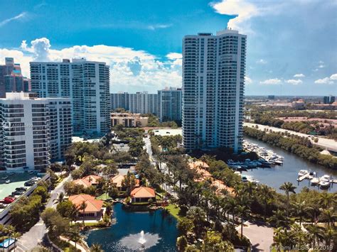 Mystic Pointe 100 Unit #2202 Condo for Sale in Aventura | CondoBlackBook