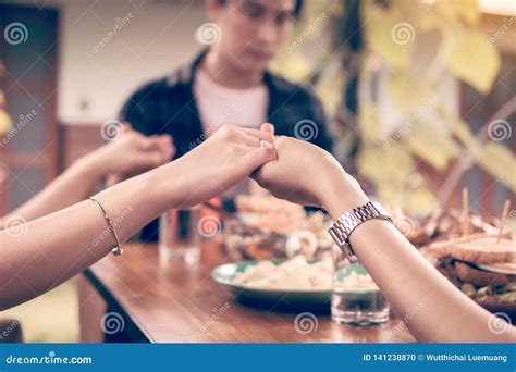 Family People Praying before Thanksgiving Dinner at Home Stock Photo ...