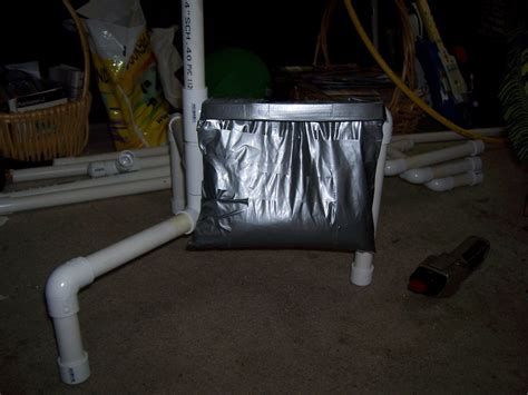 Creating DIY Sandbags for Your Light Stands : 7 Steps - Instructables