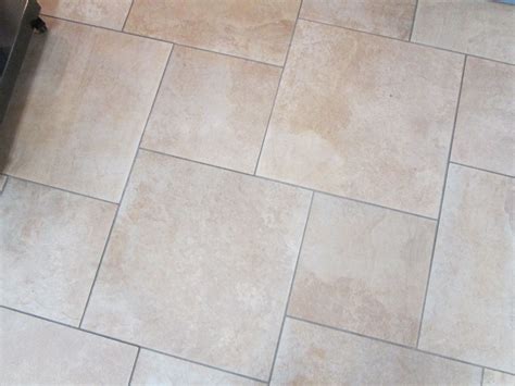 Interlocking Vinyl Floor Tiles Bathroom