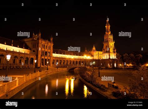 Plaza Espana at night in Sevilla, Spain Stock Photo - Alamy