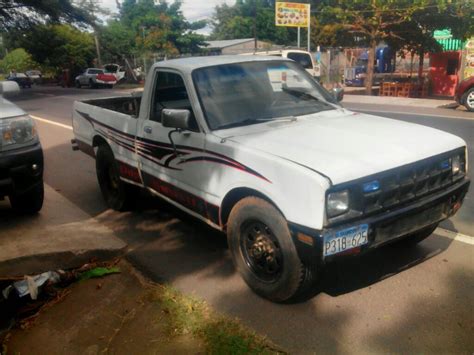 Vendo Pick Up Isuzu Pup 4x4 - Carros en Venta San Salvador El Salvador