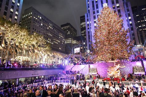 2023 Rockefeller Center Christmas Tree Lighting: Date, Guests, Details | NBC Insider