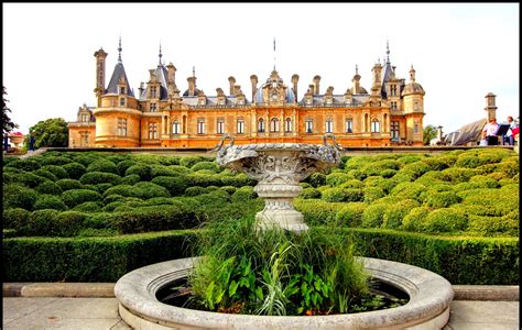 loveisspeed.......: Waddesdon Manor is a country house in the village of Waddesdon, in ...