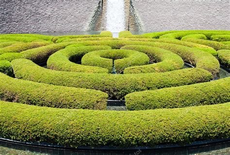 Garden Maze Stock Photo by ©perseomedusa 36479955