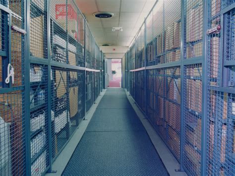 Secure Storage Cages & Wire Partitions | Giant Industrial Installations