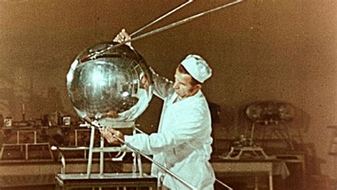 Dawn of the Space Age: Story of Sputnik-1, Earth's First Artificial ...