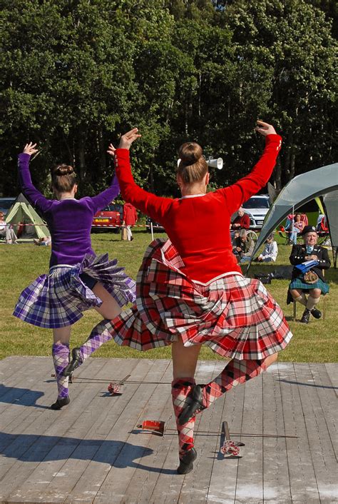 Sword Dance 010 - Blairgowrie Highland Games 2015 | John Mullin | Flickr