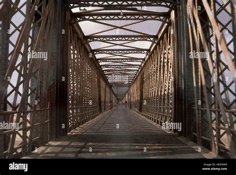 Golden Bridge, Bharuch, Gujarat, India Stock Photo - Alamy