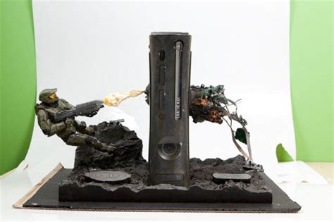 Awesome Halo Xbox 360 Console Mod