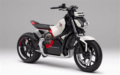 Honda introduces 'Riding Assist-e' self-balancing electric motorcycle ...