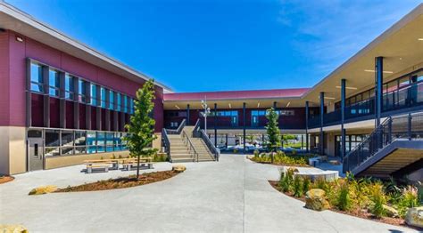 MENLO-ATHERTON HIGH SCHOOL CLASSROOM BUILDING by in Atherton, CA | ProView