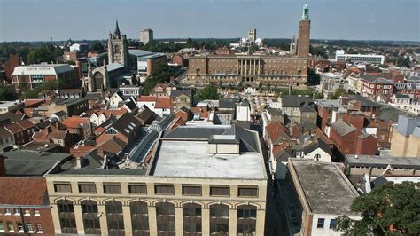 Norwich city centre set for £3m business investment - BBC News