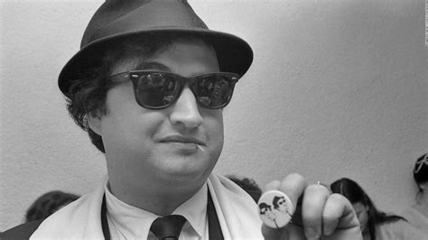 'Belushi' review: John Belushi's life is explored through those who knew him best in this ...