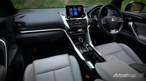 mitsubishi-eclipse-cross-phev-interior | AutonetMagz :: Review Mobil ...