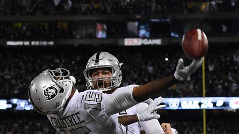 WATCH: Late touchdown drama in Oakland as Raiders beat Chiefs | NFL ...