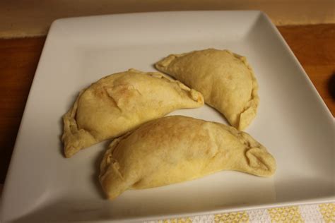 How to Make Baked Cheese Empanadas From Scratch - Delishably