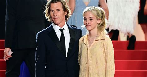 Julia Roberts’s Daughter, Hazel Moder, Made Her Red Carpet Debut