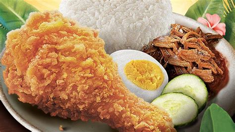 Jollibee Singapore Launches A Nasi Lemak Chickenjoy