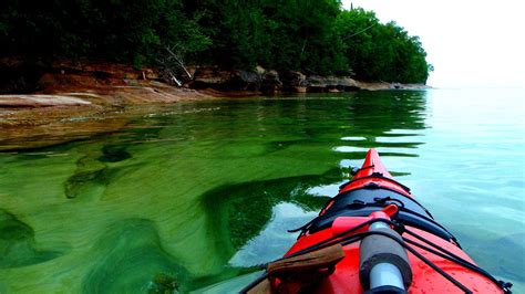 Pictured Rocks National Lakeshore Kayak - Kayak Choices