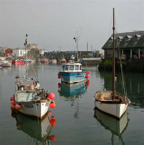 Mevagissey Harbour | Cornwall Guide Images