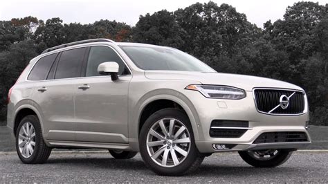 2017 Volvo XC90 T6 Momentum: Review - YouTube