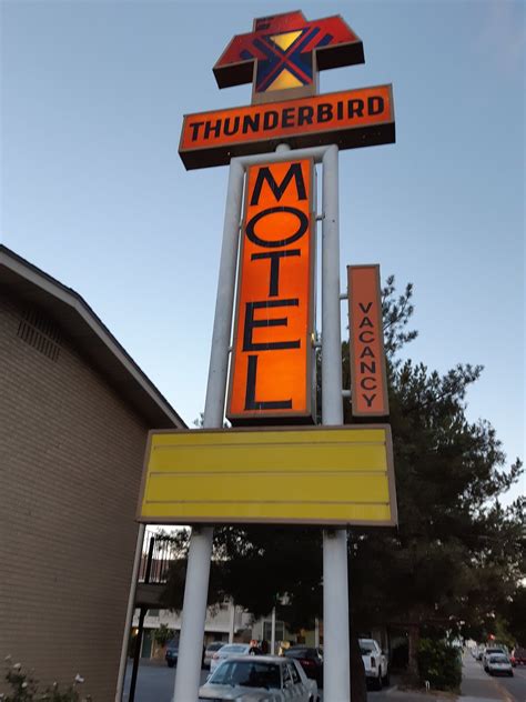 Thunderbird Motel Rooms: Pictures & Reviews - Tripadvisor