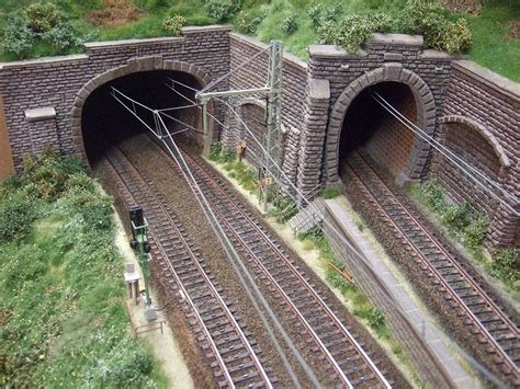 N Scale Model Trains, Model Train Scenery, Model Train Layouts, Scale Models, Escala Ho, Train ...