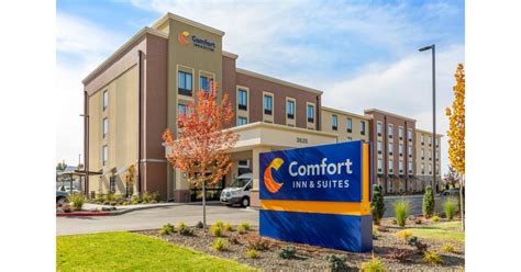 The New Comfort Debuts 500th Hotel With Refreshed Branding - Oct 7, 2019