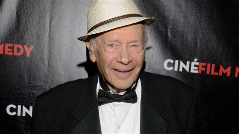 Allan Rich, 'Serpico' and 'Quiz Show' Actor, Dead at 94 | Entertainment Tonight