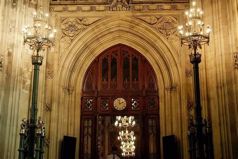 Inside the Houses of Parliament | Urban Pixxels