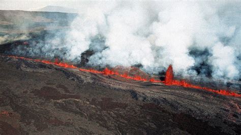 Hawaii's Kilauea Volcano Destroys Hundreds of Homes, Including Big ...