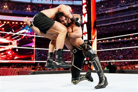 Seth Rollins vs. Brock Lesnar can be a great story, depending on how ...