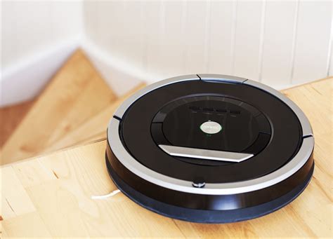 Here’s How a Smart Robotic Vacuum Can Benefit Your Home | Home Hardware