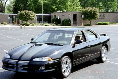 Dodge Intrepid - Information and photos - MOMENTcar