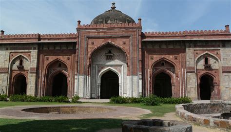 Qila-i-Kuhna Masjid, Inside Purana Qila | So Delhi