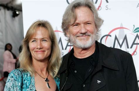 Lisa Meyers: Age and Facts about Kris Kristofferson Wife - celebritygen.com