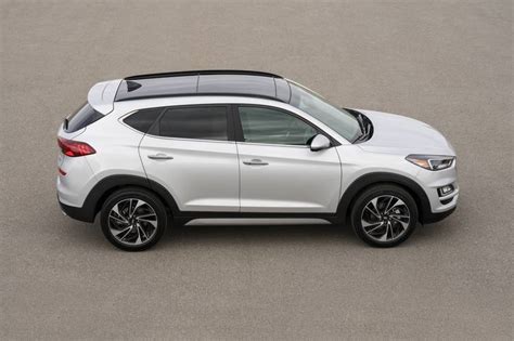 2020 Hyundai Tucson Pictures - 200 Photos | Edmunds