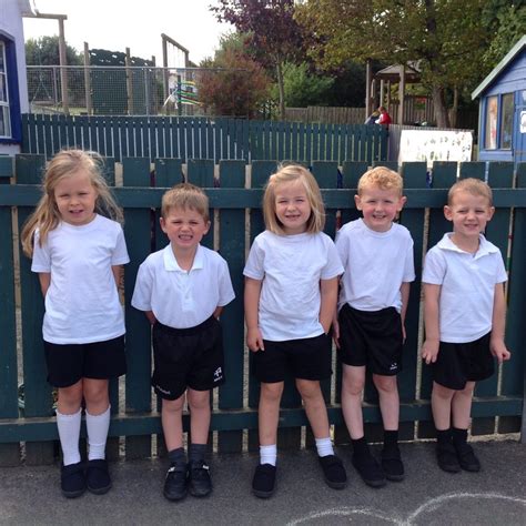 School Uniform – Ysgol Gynradd Aberporth