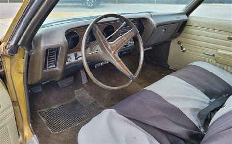 1972 Pontiac interior | Barn Finds